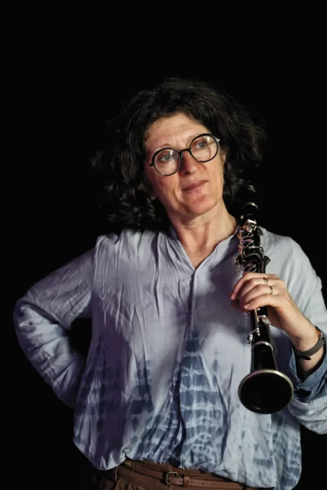 Portrait Anne-Marie-Bahuaud - musicienne certifiée et professeur de cours d'éveil musical à Nantes